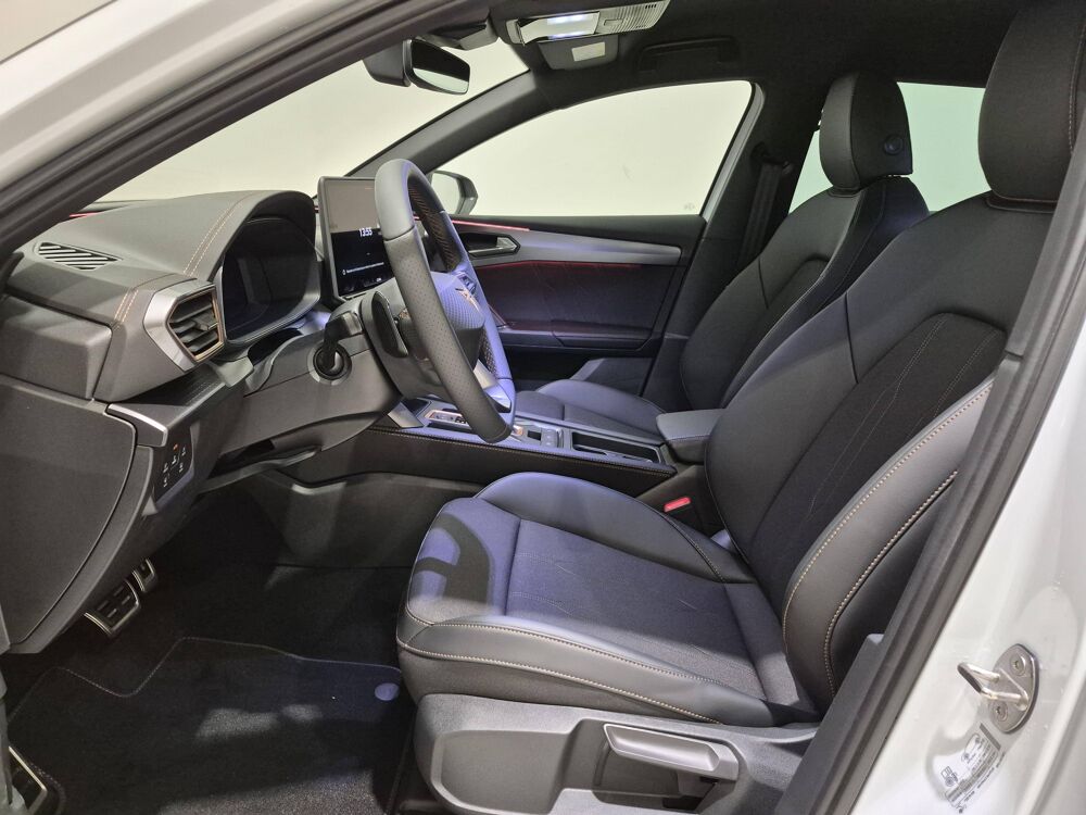 Leon 1.5 eTSI Hybrid 150 ch DSG7 2026 occasion 25000 Besan&ccedil;on