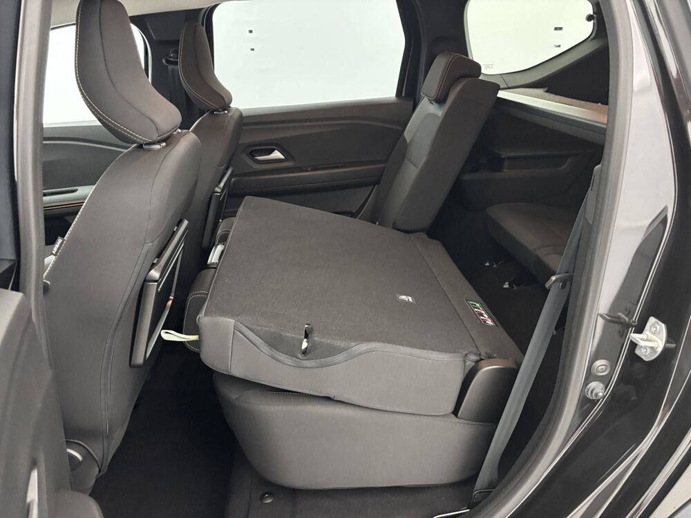 Jogger Hybrid 155 7 pl 2026 occasion 50000 Saint-L&ocirc;