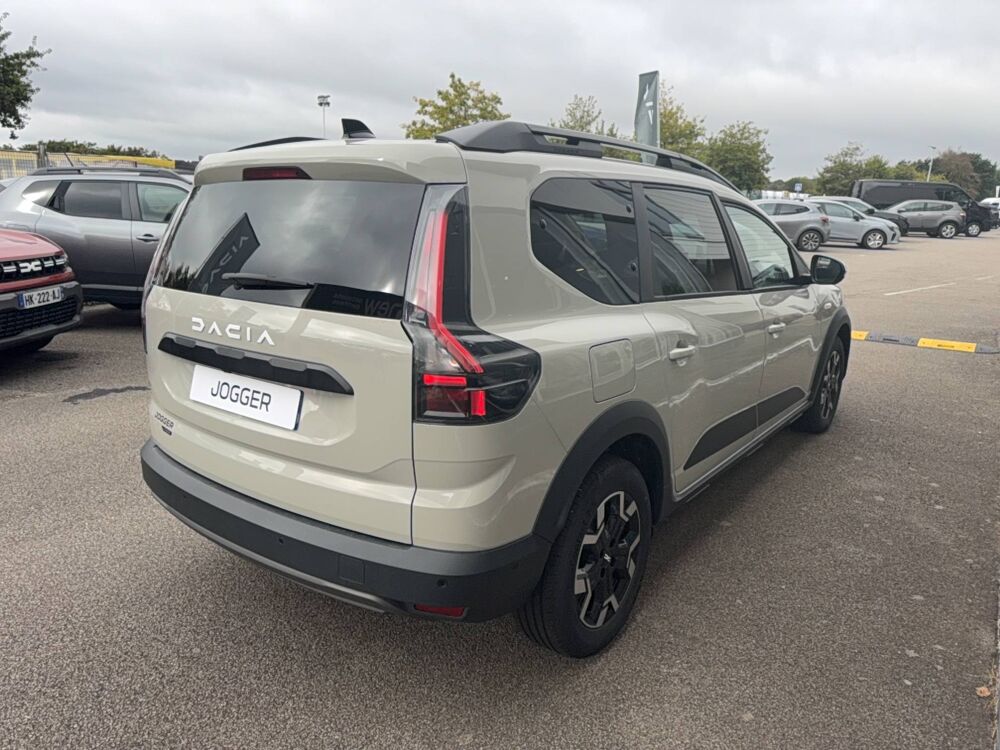Jogger Hybrid 155 7 pl 2026 occasion 29000 Quimper
