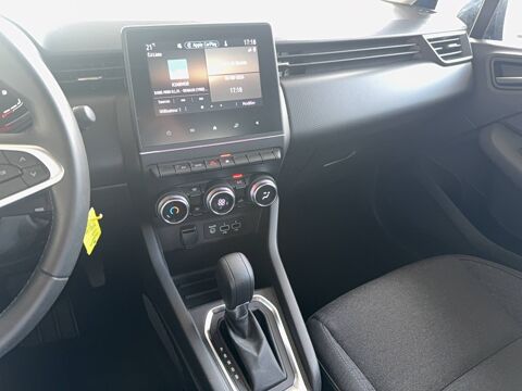 Clio E-Tech full hybrid 145 2023 occasion 56800 Plo&euml;rmel