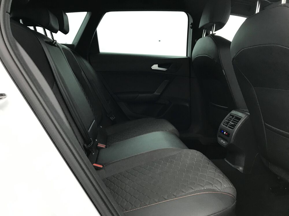Leon Sportstourer 2.0 TDI 150 DSG7 2024 occasion 25000 Besan&ccedil;on