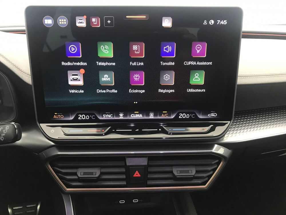 Formentor 1.5 eTSI Hybrid 150 ch DSG7 2025 occasion 25000 Besan&ccedil;on