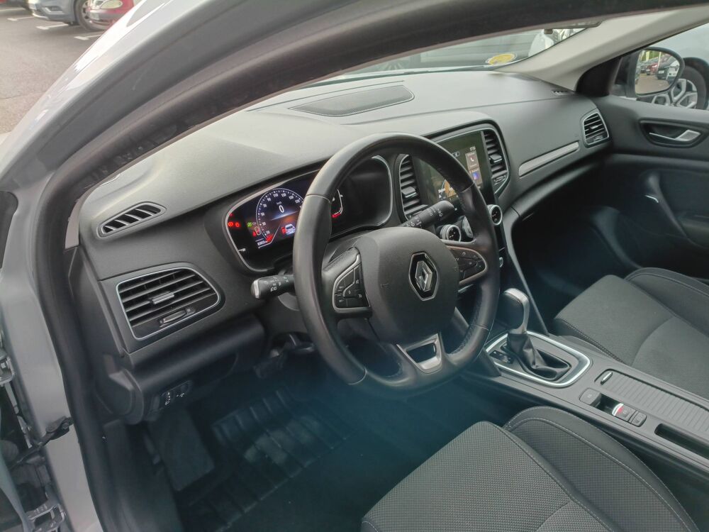 M&eacute;gane Megane IV Berline Blue dCi 115 EDC 2023 occasion 56800 Plo&euml;rmel
