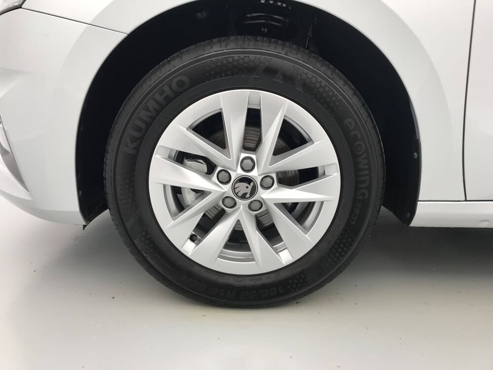 Fabia 1.0 TSI 95 ch EVO 2 BVM5 2025 occasion 25000 Besan&ccedil;on