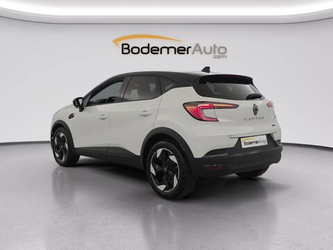 Captur E-Tech full hybrid 160 ch 2026 occasion 56000 Vannes