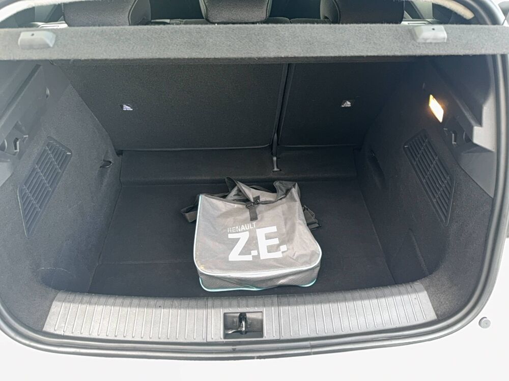 M&eacute;gane Megane E-Tech EV60 220 ch super charge 2024 occasion 50000 Saint-L&ocirc;