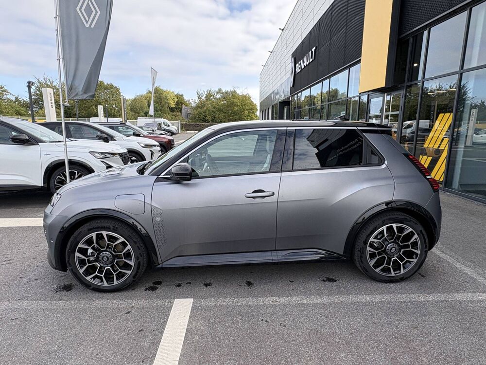 R5 Renault 5 E-Tech Electrique 150 ch autonomie confort 2026 occasion 22400 Lamballe
