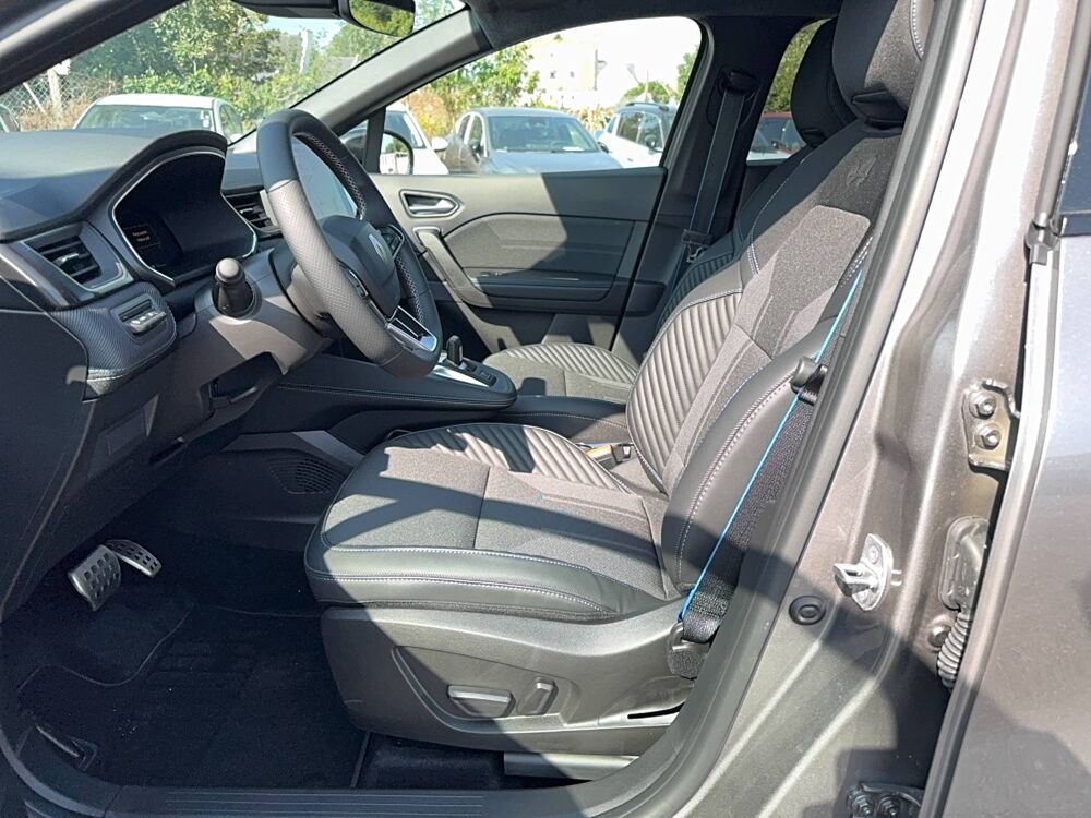 Captur E-Tech full hybrid 160 ch 2026 occasion 29900 Concarneau