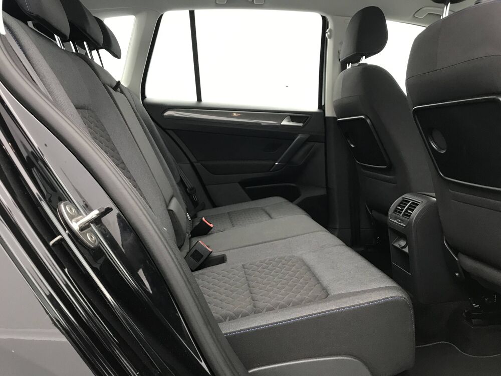 Golf Sportsvan 1.6 TDI 115 BMT FAP DSG7 2019 occasion 25000 Besan&ccedil;on