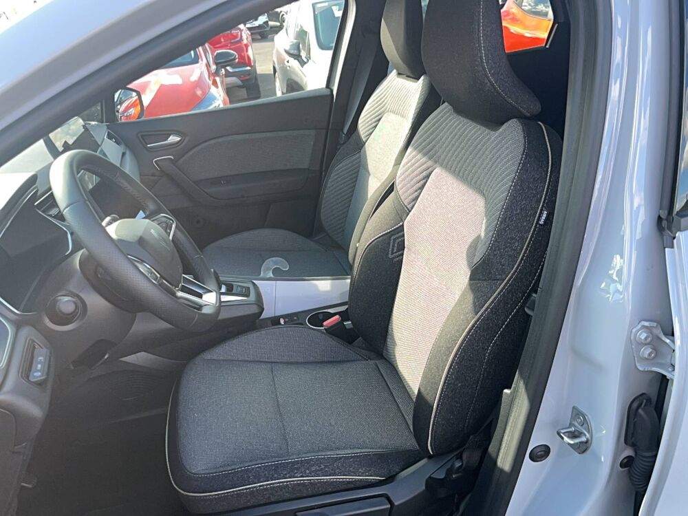 Captur E-Tech full hybrid 160 ch 2026 occasion 29270 Carhaix-Plouguer