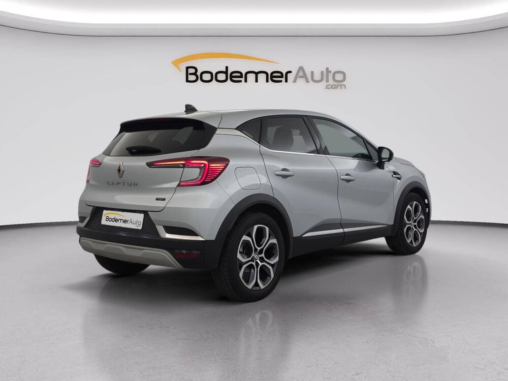 Captur E-Tech full hybrid 145 2023 occasion 56850 Caudan