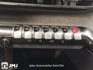 3008 PureTech 130ch S&S EAT8 2023 occasion 88100 Sainte-Marguerite
