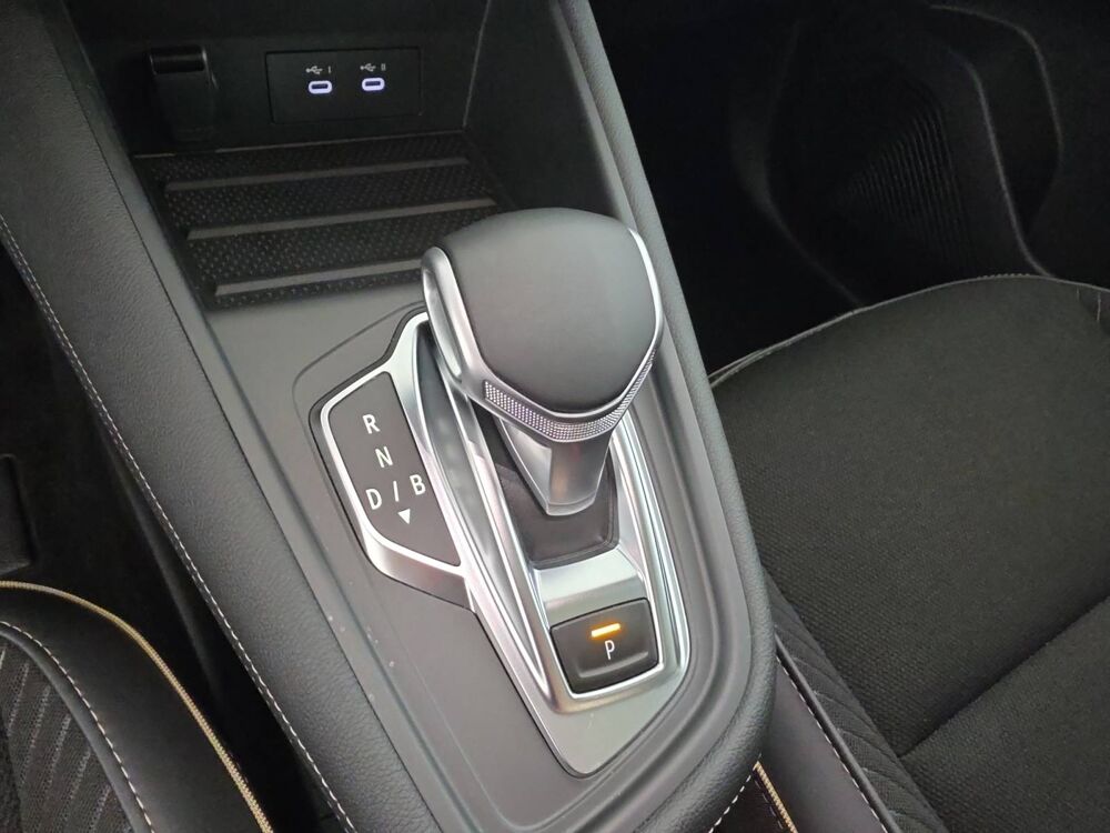Symbioz E-Tech full hybrid 145 2025 occasion 50000 Saint-L&ocirc;