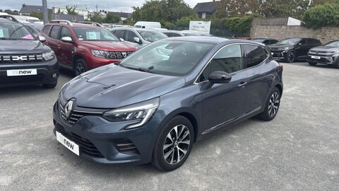Renault Clio TCe 140 2023 occasion Vannes 56000