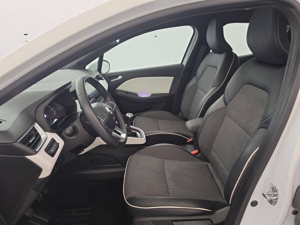 Clio TCe 90 - 21N 2022 occasion 29900 Concarneau