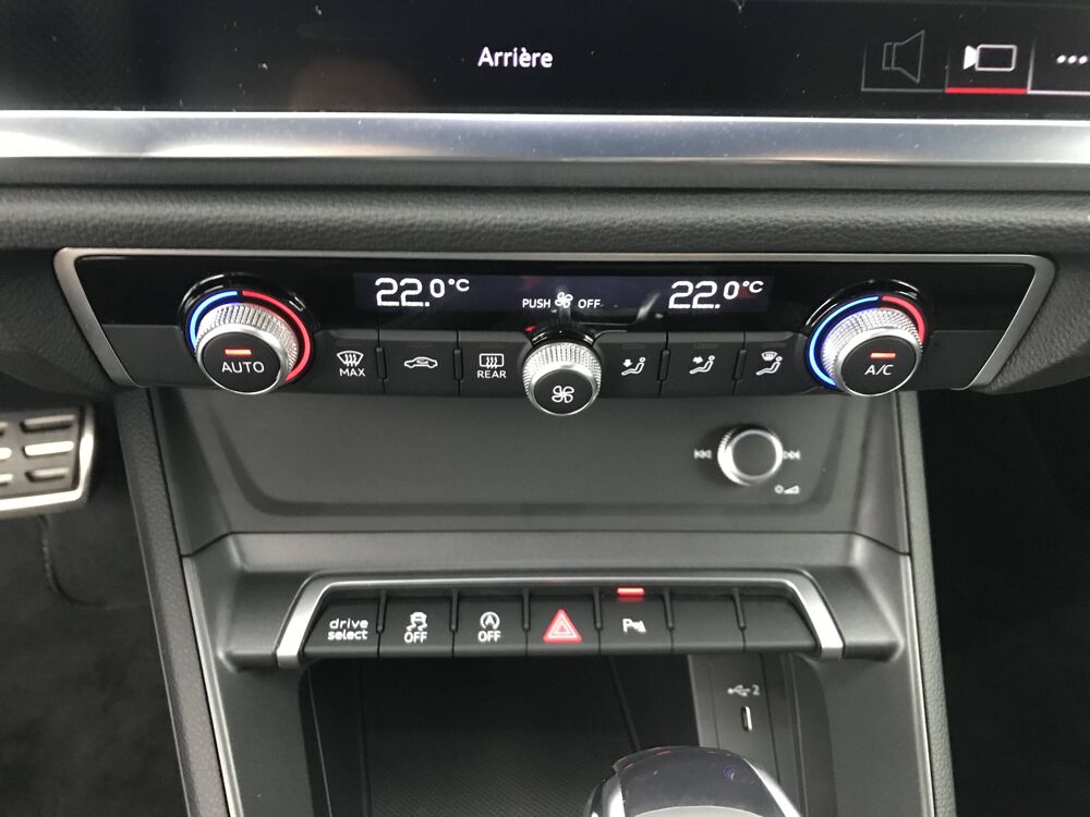 Q3 Sportback 35 TFSI 150 ch S tronic 7 2023 occasion 25000 Besan&ccedil;on
