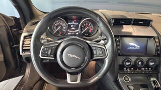 F-Type Coup&eacute; V6 3L Essence Suraliment&eacute; 380 ch BVA8 2017 occasion 35760 Saint-Gr&eacute;goire