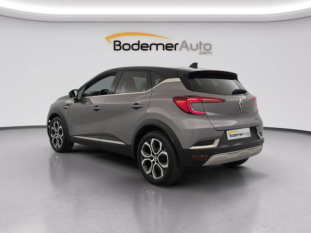 Captur E-Tech hybride 145 2022 occasion 56400 Auray