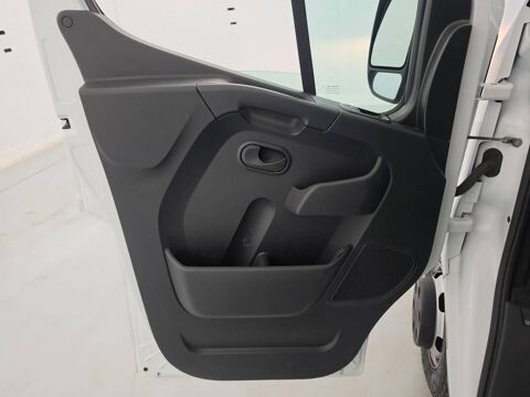 Master MASTER CC PROP RJ3500 L2 PAFC BLUE DCI 130 EURO VI 2024 occasion 29000 Quimper