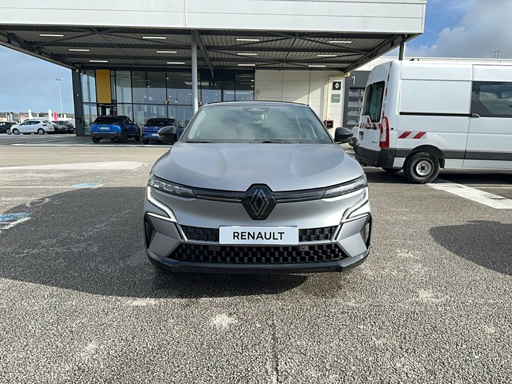 M&eacute;gane Megane E-Tech 220 ch autonomie confort 2025 occasion 50100 Cherbourg-en-Cotentin