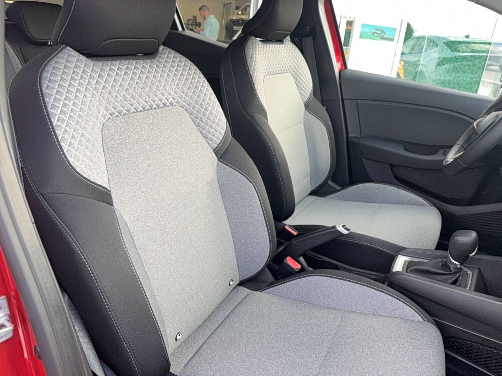 Clio E-Tech full hybrid 145 ch GSR2 2025 occasion 50000 Saint-L&ocirc;