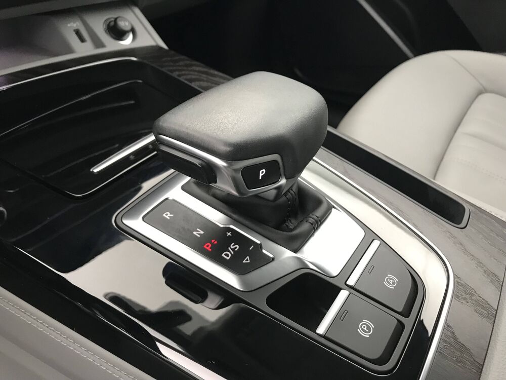 Q5 50 TFSIe 299 S tronic 7 Quattro 2023 occasion 25000 Besan&ccedil;on
