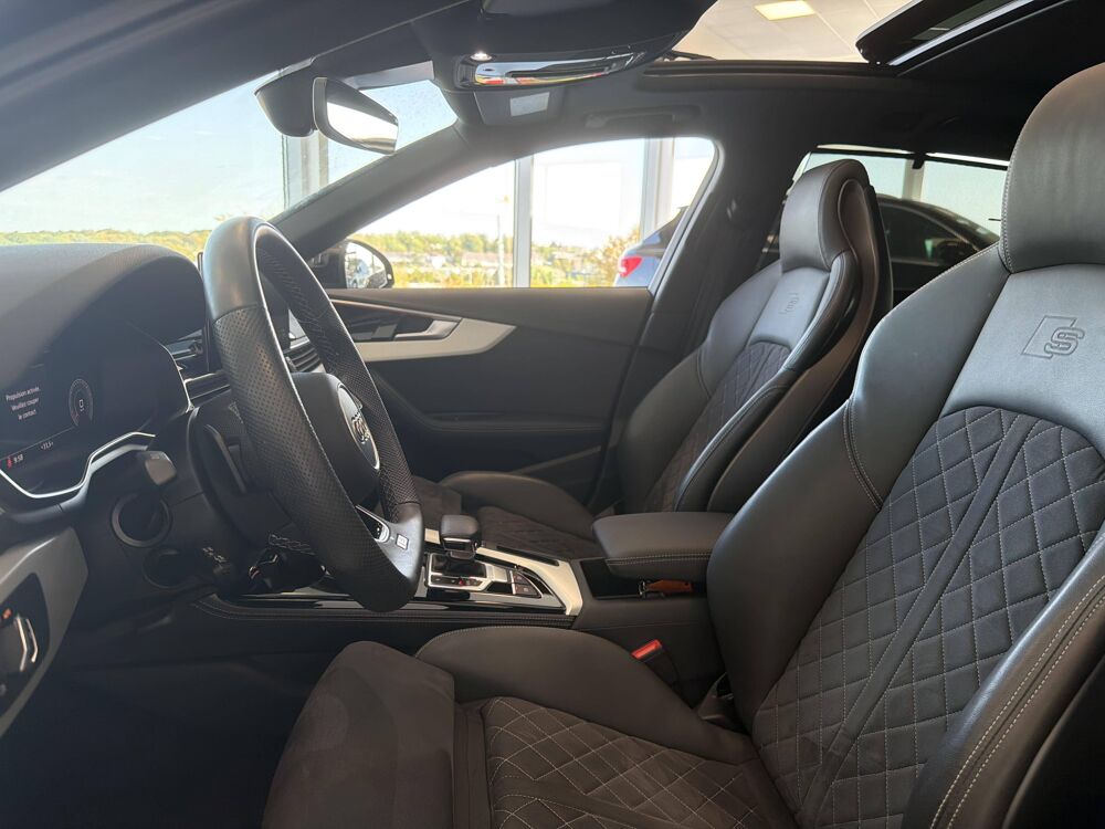 A4 Avant 40 TDI 204 S tronic 7 2023 occasion 25000 Besan&ccedil;on