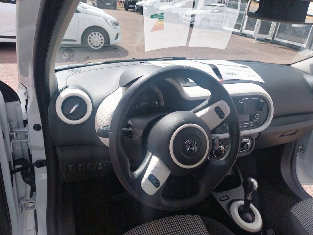 Twingo III E-Tech 2022 occasion 14200 H&eacute;rouville-Saint-Clair