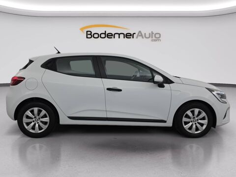 Clio CLIO SOCIETE BLUE DCI 100 - 21N 2022 occasion 50000 Saint-L&ocirc;