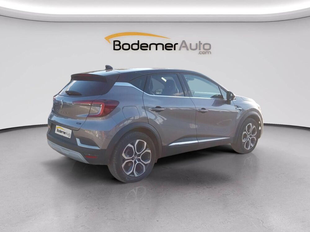 Captur E-Tech hybride rechargeable 160 2023 occasion 29200 Brest
