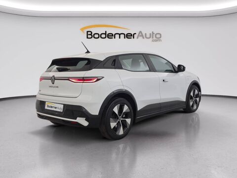 M&eacute;gane Megane E-Tech EV40 130ch standard charge 2023 occasion 50100 Cherbourg-en-Cotentin