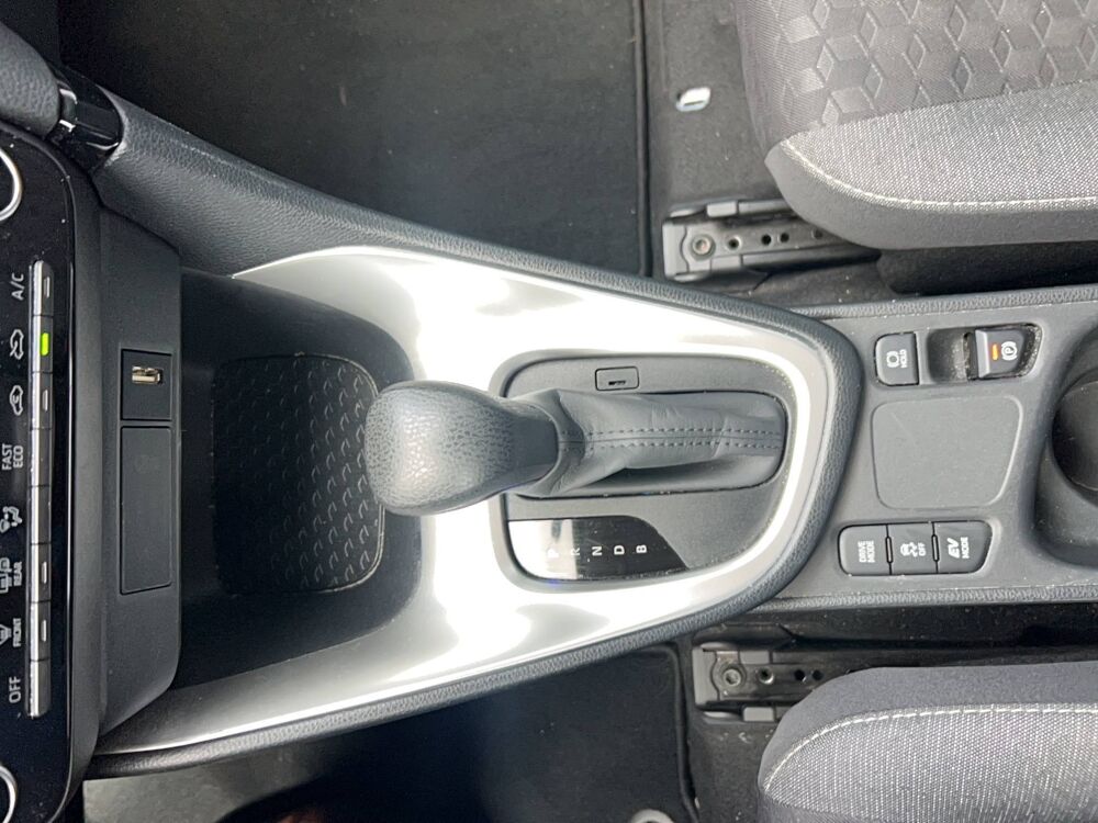 Yaris Hybride 116h 2022 occasion 29150 Ch&acirc;teaulin
