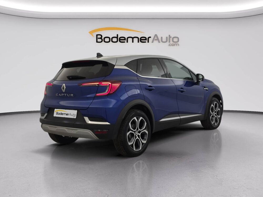 Captur mild hybrid 160 EDC 2023 occasion 56000 Vannes
