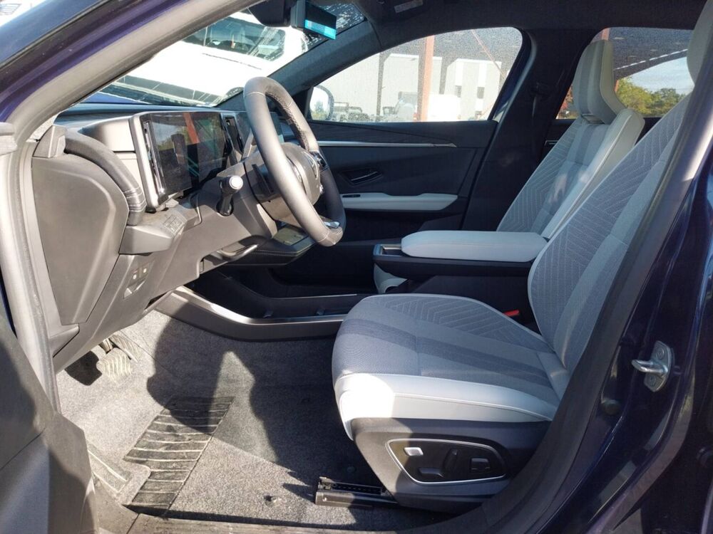 Sc&eacute;nic Scenic E-Tech &eacute;lectrique 220 ch grande autonomie 2025 occasion 29200 Brest