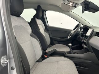 Clio Blue dCi 100 ch GSR2 2025 occasion 50000 Saint-L&ocirc;