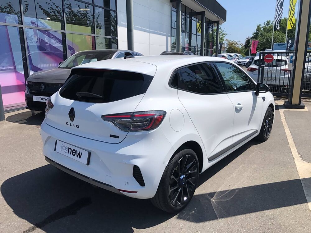 Clio E-Tech full hybrid 145 2023 occasion 14500 Vire