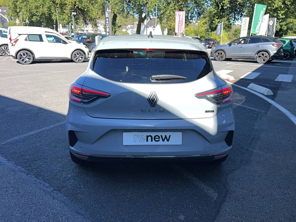 Clio E-Tech full hybrid 145 ch GSR2 2024 occasion 29150 Ch&acirc;teaulin