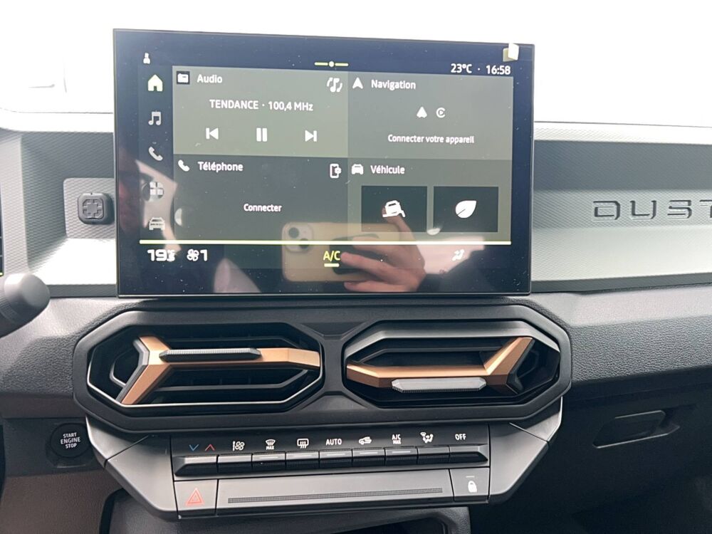 Duster Mild Hybrid 140 2026 occasion 61100 Flers