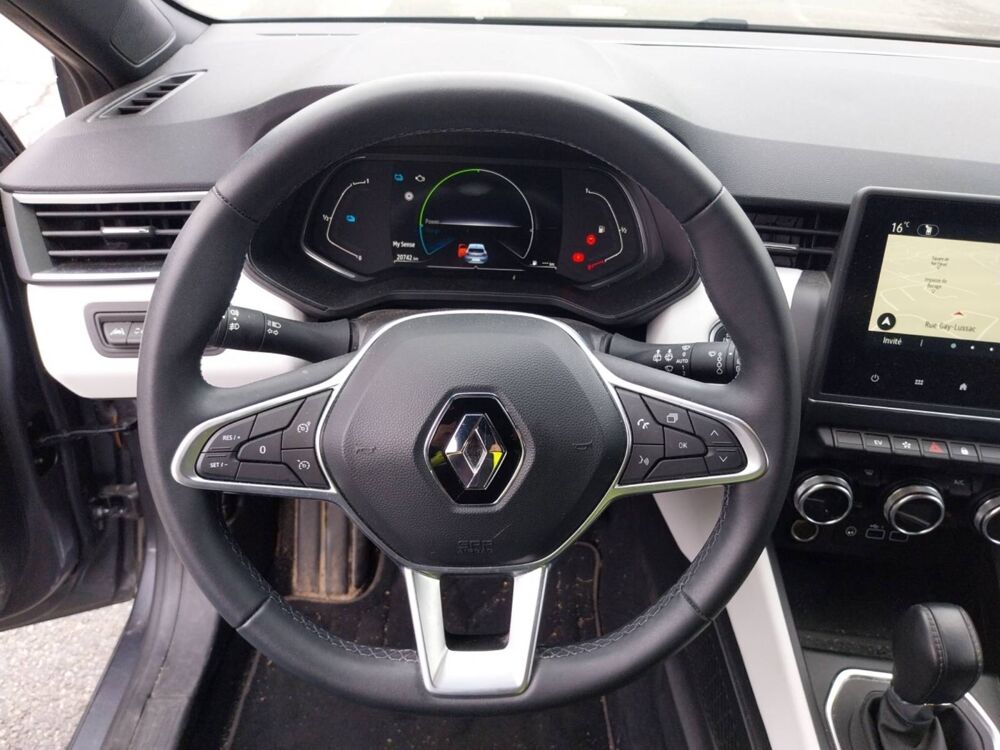 Clio E-Tech full hybrid 145 2023 occasion 22600 Loud&eacute;ac