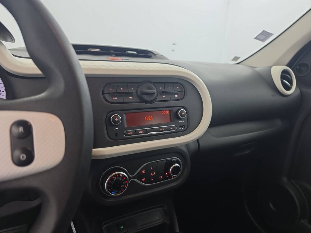 Twingo III E-Tech 2023 occasion 22200 Guingamp