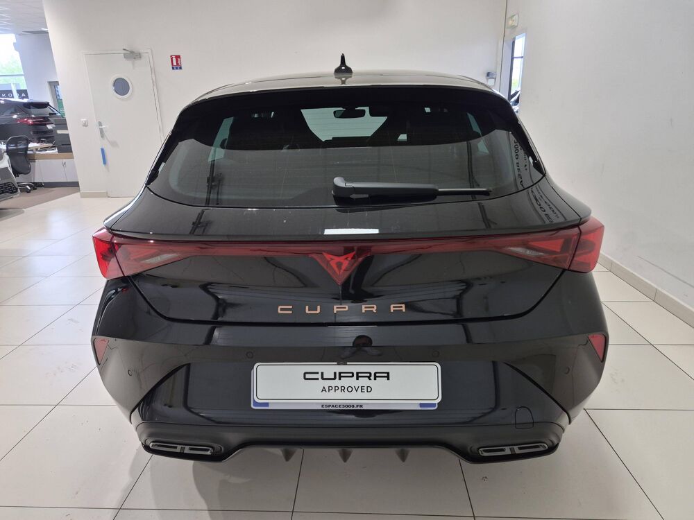 Leon 1.5 eTSI Hybrid 150 ch DSG7 2026 occasion 25000 Besan&ccedil;on