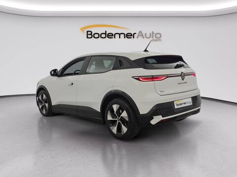 M&eacute;gane Megane E-Tech EV40 130ch standard charge 2023 occasion 50100 Cherbourg-en-Cotentin