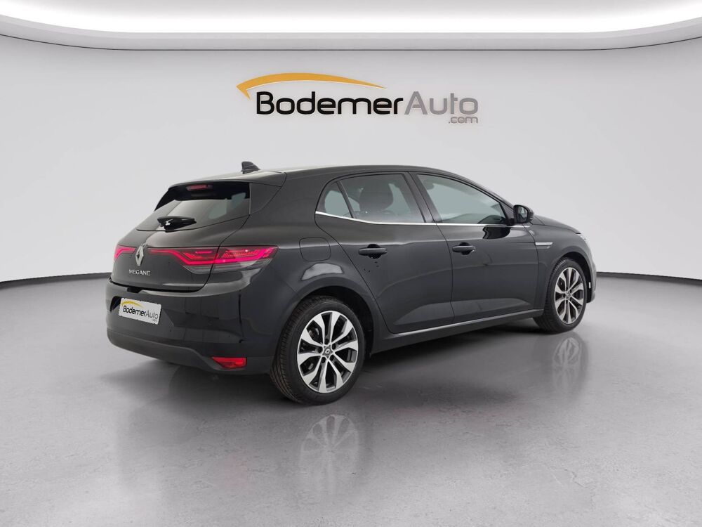 M&eacute;gane Megane IV Berline Blue dCi 115 2023 occasion 29200 Brest