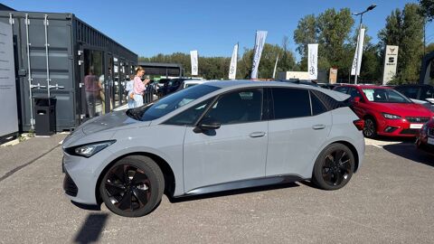 Born 204 ch - Batterie L 2023 occasion 38300 Bourgoin-Jallieu