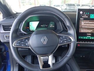 Symbioz E-Tech full hybrid 160 ch 2025 occasion 29900 Concarneau