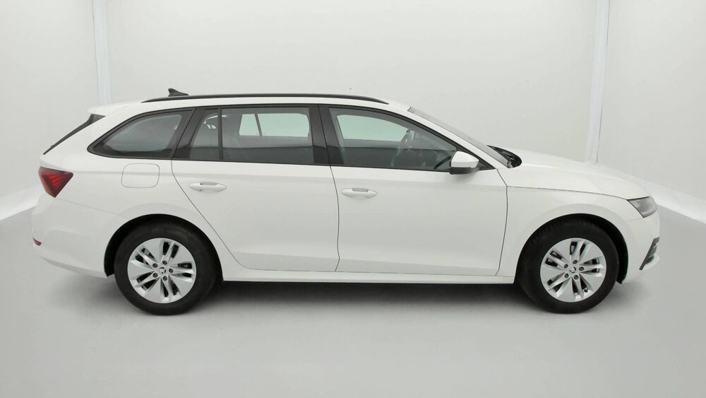 Octavia Combi 2.0 TDI 150 ch DSG7 2024 occasion 25000 Besan&ccedil;on