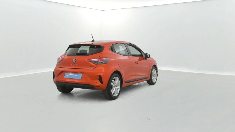 Clio E-Tech full hybrid 145 ch GSR2 2025 occasion 56000 Vannes