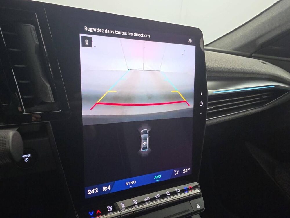 Sc&eacute;nic Scenic E-Tech &eacute;lectrique 220 ch grande autonomie 2025 occasion 29000 Quimper