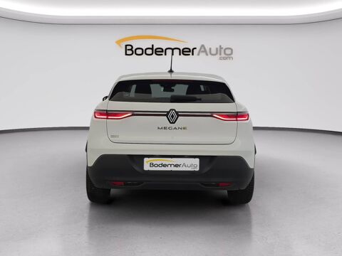 M&eacute;gane Megane E-Tech ER EV60 130ch super charge 2022 occasion 56000 Vannes