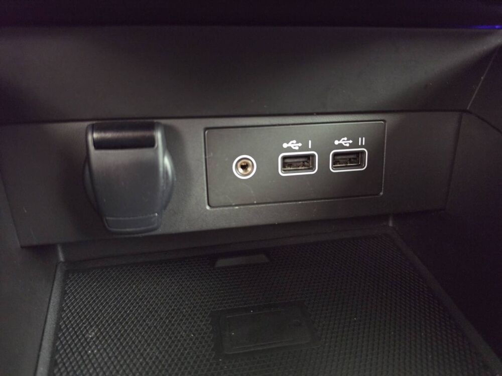 Clio E-Tech full hybrid 145 2023 occasion 56000 Vannes